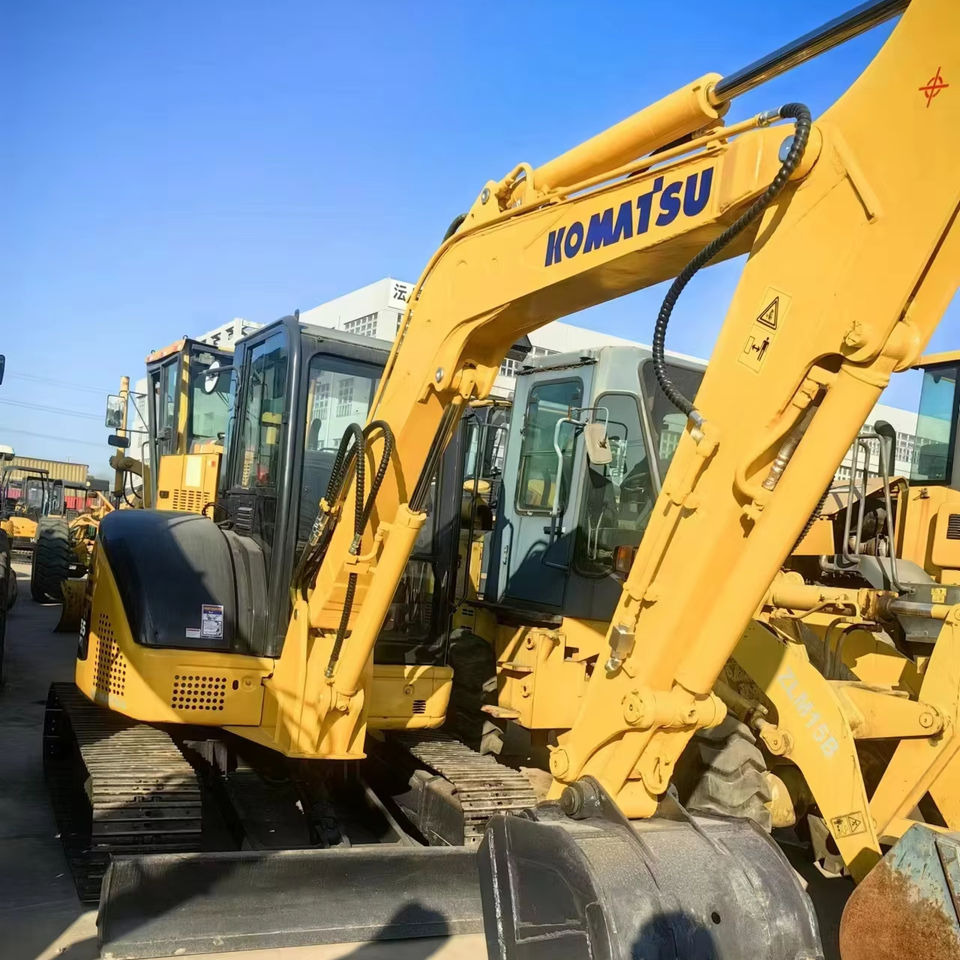 High Quality Mini Komatsu PC 55MR 5.5 Ton Earth-Moving Machine with Motor Engine Gearbox Gear in Stock - Mini bager: slika High Quality Mini Komatsu PC 55MR 5.5 Ton Earth-Moving Machine with Motor Engine Gearbox Gear in Stock - Mini bager High Quality Mini Komatsu PC 55MR 5.5 Ton Earth-Moving Machine with Motor Engine Gearbox Gear in Stock - Mini bager: slika High Quality Mini Komatsu PC 55MR 5.5 Ton Earth-Moving Machine with Motor Engine Gearbox Gear in Stock - Mini bager