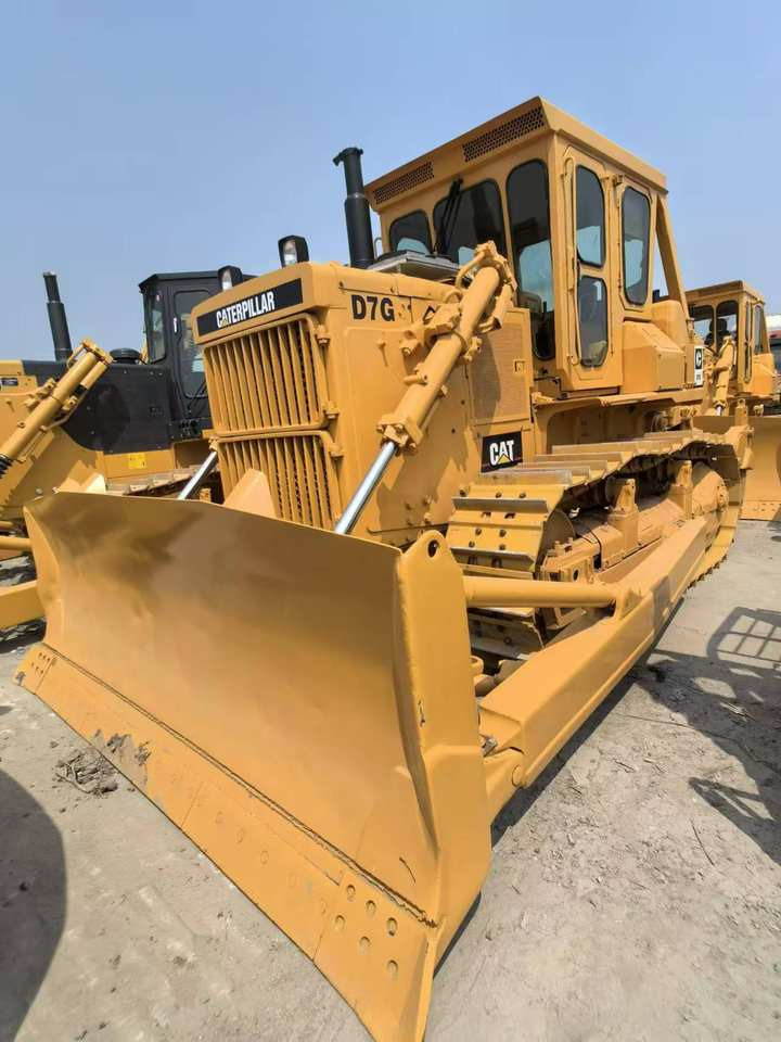 Hot Sale Used CAT Bulldozer D7G in Good Condition Second-hand Caterpillar Bulldozer D7G Construction Machinery - Buldožer: slika Hot Sale Used CAT Bulldozer D7G in Good Condition Second-hand Caterpillar Bulldozer D7G Construction Machinery - Buldožer Hot Sale Used CAT Bulldozer D7G in Good Condition Second-hand Caterpillar Bulldozer D7G Construction Machinery - Buldožer: slika Hot Sale Used CAT Bulldozer D7G in Good Condition Second-hand Caterpillar Bulldozer D7G Construction Machinery - Buldožer