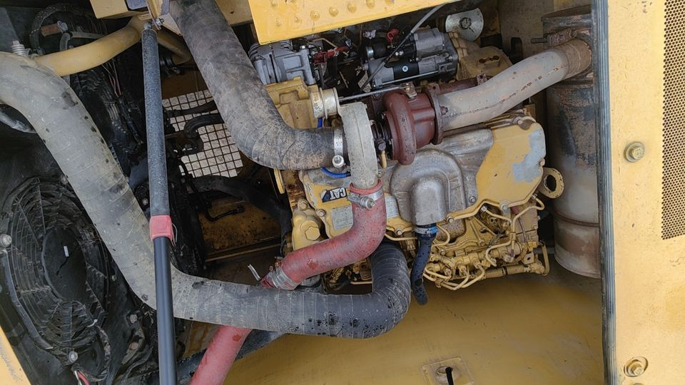 Original Good Sale USED Excavator Cat CAT 320 GC 20 Ton Excavator Crawler Excavator for Caterpillar - Bager gusjeničar: slika Original Good Sale USED Excavator Cat CAT 320 GC 20 Ton Excavator Crawler Excavator for Caterpillar - Bager gusjeničar Original Good Sale USED Excavator Cat CAT 320 GC 20 Ton Excavator Crawler Excavator for Caterpillar - Bager gusjeničar: slika Original Good Sale USED Excavator Cat CAT 320 GC 20 Ton Excavator Crawler Excavator for Caterpillar - Bager gusjeničar