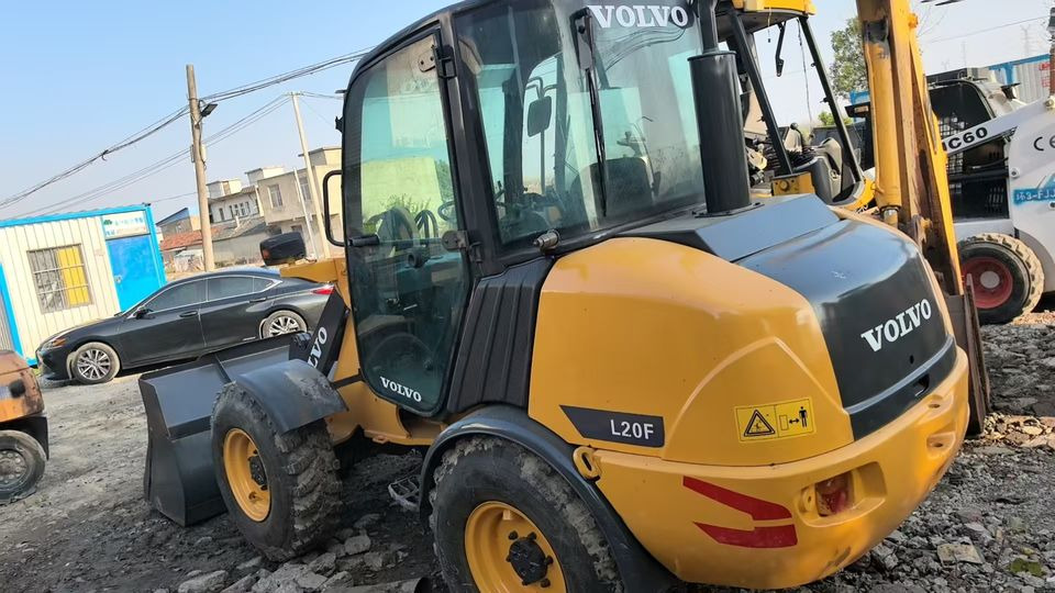 Preferential Price Used Volvo L20F Small Skid Steer Loader Secondhand VOLVO L20f Mini Wheel Loader in Good Condition for Sale - Utovarivač na kotačima: slika Preferential Price Used Volvo L20F Small Skid Steer Loader Secondhand VOLVO L20f Mini Wheel Loader in Good Condition for Sale - Utovarivač na kotačima Preferential Price Used Volvo L20F Small Skid Steer Loader Secondhand VOLVO L20f Mini Wheel Loader in Good Condition for Sale - Utovarivač na kotačima: slika Preferential Price Used Volvo L20F Small Skid Steer Loader Secondhand VOLVO L20f Mini Wheel Loader in Good Condition for Sale - Utovarivač na kotačima