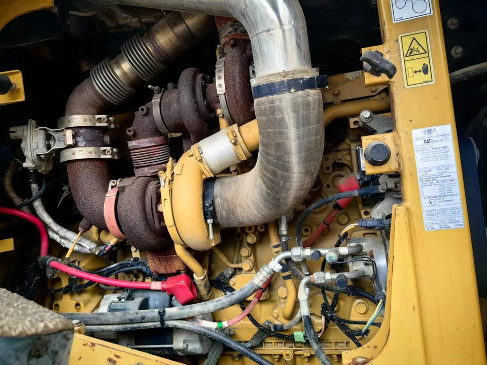 Second Hand Caterpillar CAT 950GC 5 Ton Wheel Loader USED CAT 950 Wheel Loaders in Low Price for Hot Sale - Utovarivač na kotačima: slika Second Hand Caterpillar CAT 950GC 5 Ton Wheel Loader USED CAT 950 Wheel Loaders in Low Price for Hot Sale - Utovarivač na kotačima Second Hand Caterpillar CAT 950GC 5 Ton Wheel Loader USED CAT 950 Wheel Loaders in Low Price for Hot Sale - Utovarivač na kotačima: slika Second Hand Caterpillar CAT 950GC 5 Ton Wheel Loader USED CAT 950 Wheel Loaders in Low Price for Hot Sale - Utovarivač na kotačima