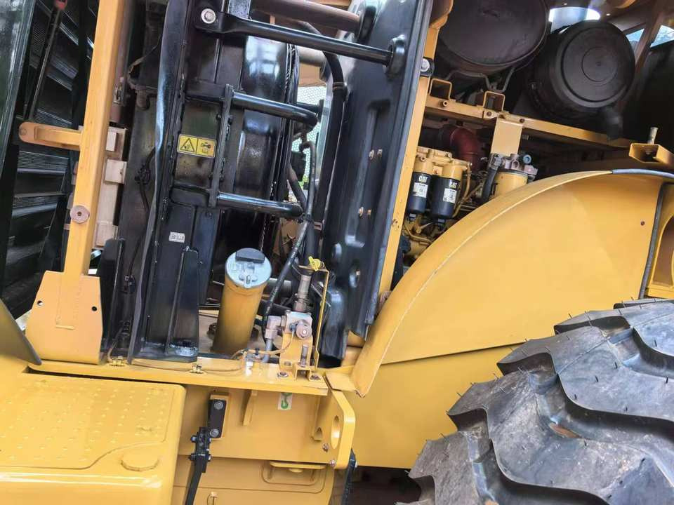 Used Caterpillar 950G RC Wheel Loader Reconditioned Cat 950 with Core Engine Backhoe or Front Loader for Sale - Utovarivač na kotačima: slika Used Caterpillar 950G RC Wheel Loader Reconditioned Cat 950 with Core Engine Backhoe or Front Loader for Sale - Utovarivač na kotačima Used Caterpillar 950G RC Wheel Loader Reconditioned Cat 950 with Core Engine Backhoe or Front Loader for Sale - Utovarivač na kotačima: slika Used Caterpillar 950G RC Wheel Loader Reconditioned Cat 950 with Core Engine Backhoe or Front Loader for Sale - Utovarivač na kotačima