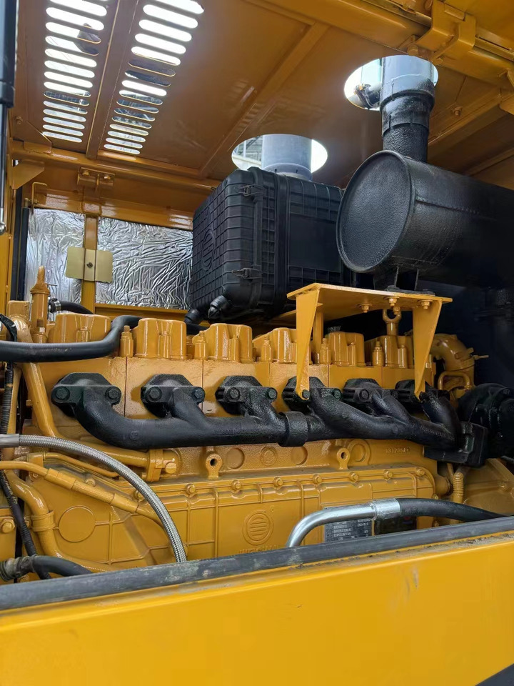 XCMG LW500FV - Utovarivač na kotačima: slika XCMG LW500FV - Utovarivač na kotačima XCMG LW500FV - Utovarivač na kotačima: slika XCMG LW500FV - Utovarivač na kotačima