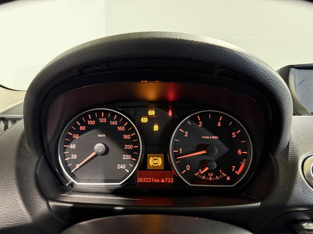 BMW | 1-serie | 116i EffDyn. Ed. Business Line Ultimate Edition | 2011 | 263.221 km | 05RHG5 | Logisch - Hatchback: slika  BMW | 1-serie | 116i EffDyn. Ed. Business Line Ultimate Edition | 2011 | 263.221 km | 05RHG5 | Logisch - Hatchback BMW | 1-serie | 116i EffDyn. Ed. Business Line Ultimate Edition | 2011 | 263.221 km | 05RHG5 | Logisch - Hatchback: slika  BMW | 1-serie | 116i EffDyn. Ed. Business Line Ultimate Edition | 2011 | 263.221 km | 05RHG5 | Logisch - Hatchback