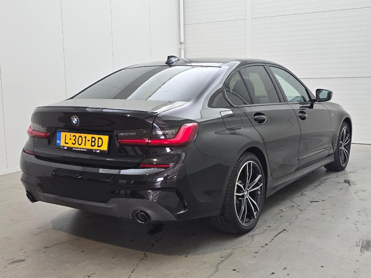 BMW 3-serie 330e High Executive | 2020 | 86.776 km | Automaat | L301BD | NAP: Geen oordeel - Limuzina: slika  BMW 3-serie 330e High Executive | 2020 | 86.776 km | Automaat | L301BD | NAP: Geen oordeel - Limuzina BMW 3-serie 330e High Executive | 2020 | 86.776 km | Automaat | L301BD | NAP: Geen oordeel - Limuzina: slika  BMW 3-serie 330e High Executive | 2020 | 86.776 km | Automaat | L301BD | NAP: Geen oordeel - Limuzina