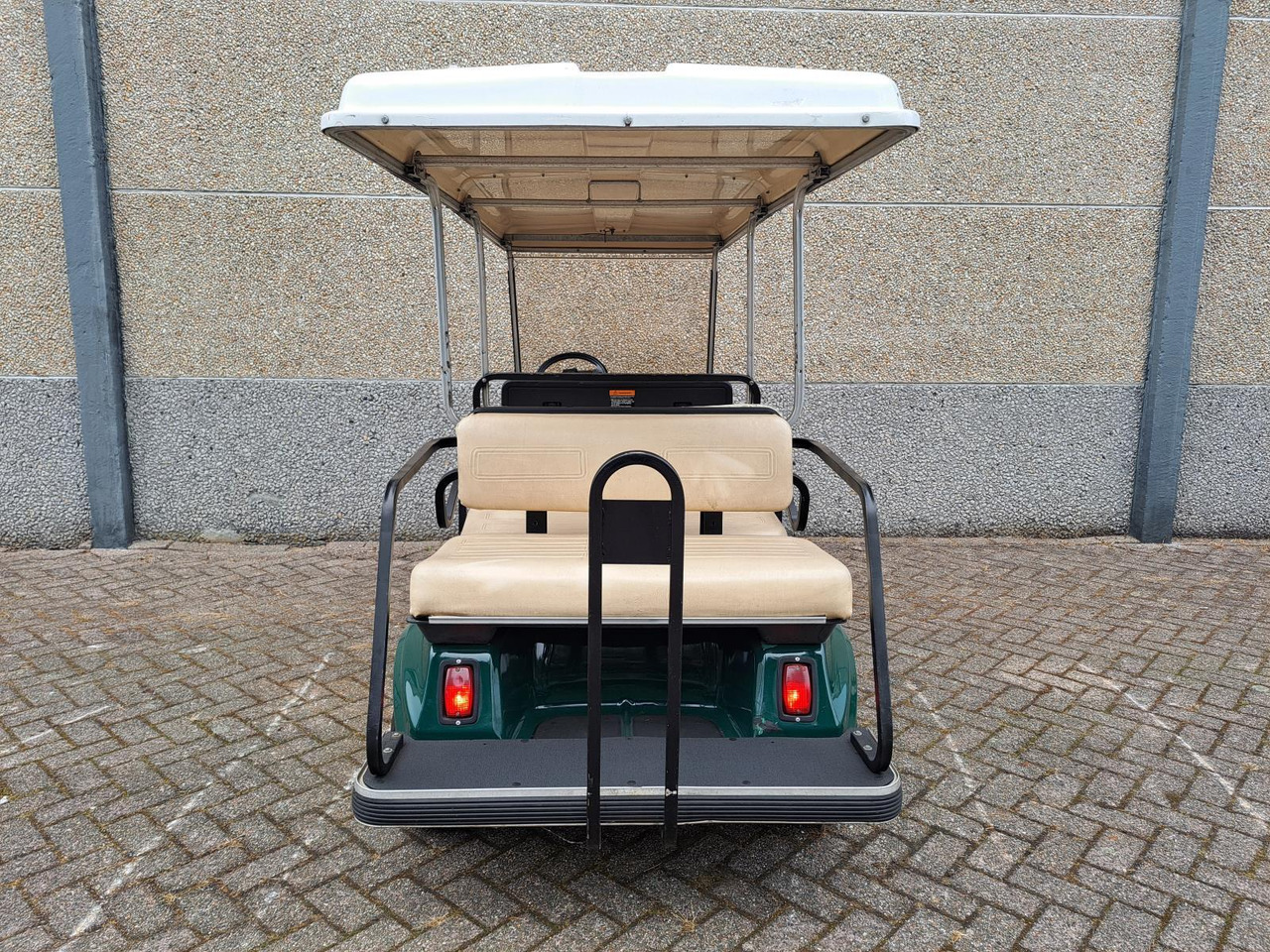 ClubCar Villager Shuttle 6 Golfkar (2) - Vozilo za golf terene: slika ClubCar Villager Shuttle 6 Golfkar (2) - Vozilo za golf terene ClubCar Villager Shuttle 6 Golfkar (2) - Vozilo za golf terene: slika ClubCar Villager Shuttle 6 Golfkar (2) - Vozilo za golf terene