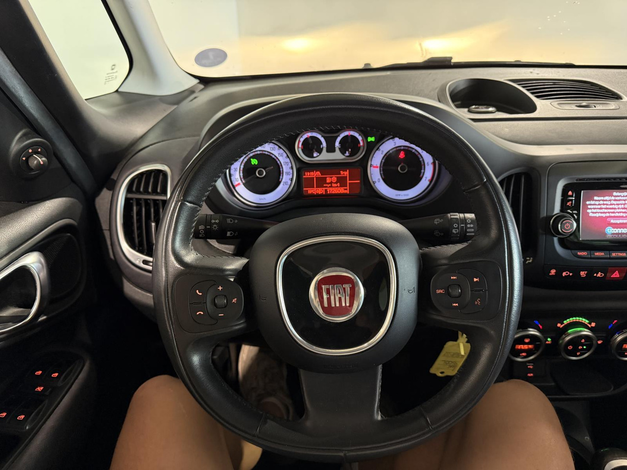 Fiat 500 L Living 0.9 TwinAir Lounge 7p. 9-TGP-37 172.608 km - Automobil: slika Fiat 500 L Living 0.9 TwinAir Lounge 7p. 9-TGP-37 172.608 km - Automobil Fiat 500 L Living 0.9 TwinAir Lounge 7p. 9-TGP-37 172.608 km - Automobil: slika Fiat 500 L Living 0.9 TwinAir Lounge 7p. 9-TGP-37 172.608 km - Automobil