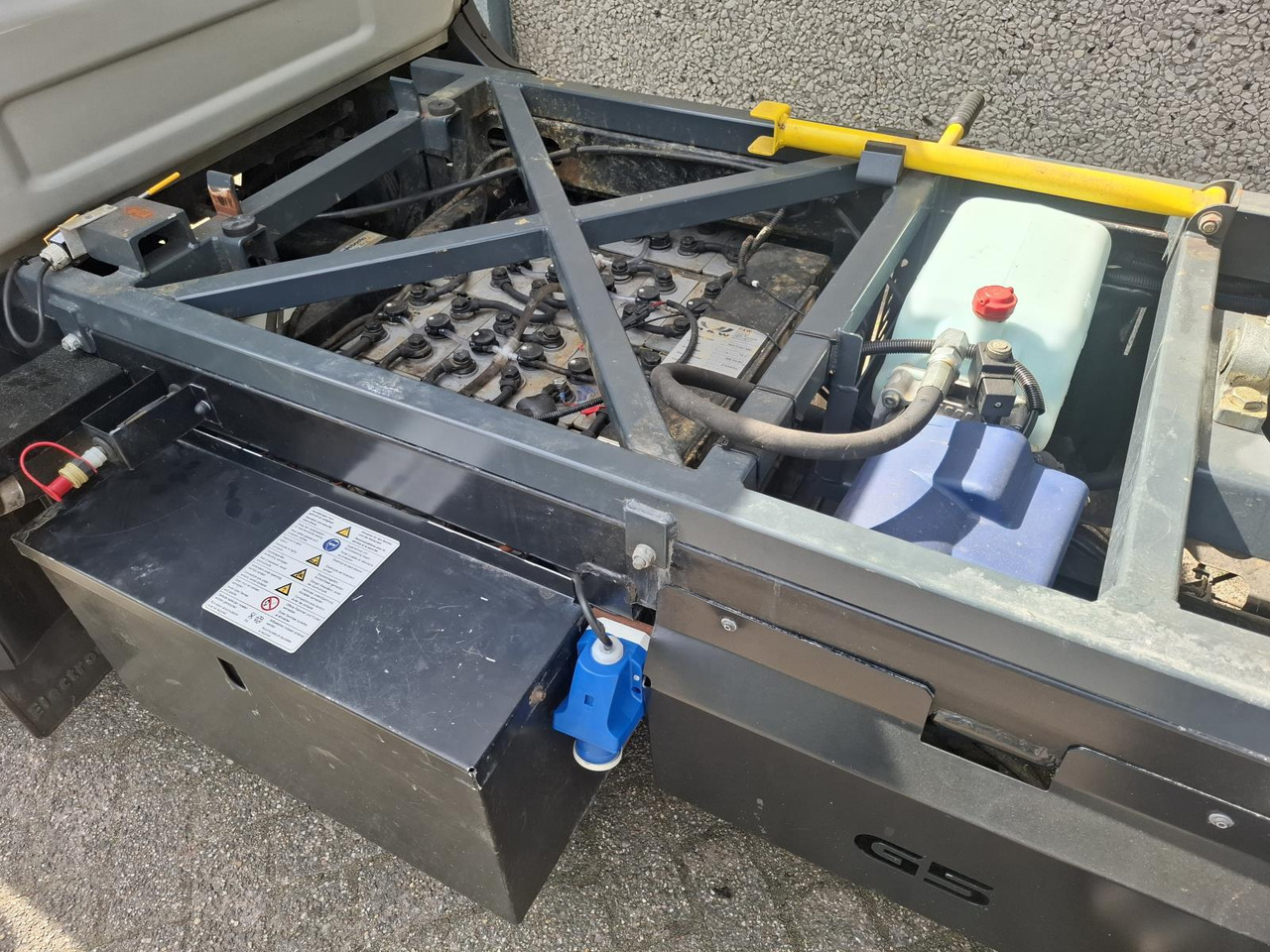 Goupil G5 Elektrische Stratenreinigingsmachine - Električno komunalno vozilo: slika Goupil G5 Elektrische Stratenreinigingsmachine - Električno komunalno vozilo Goupil G5 Elektrische Stratenreinigingsmachine - Električno komunalno vozilo: slika Goupil G5 Elektrische Stratenreinigingsmachine - Električno komunalno vozilo
