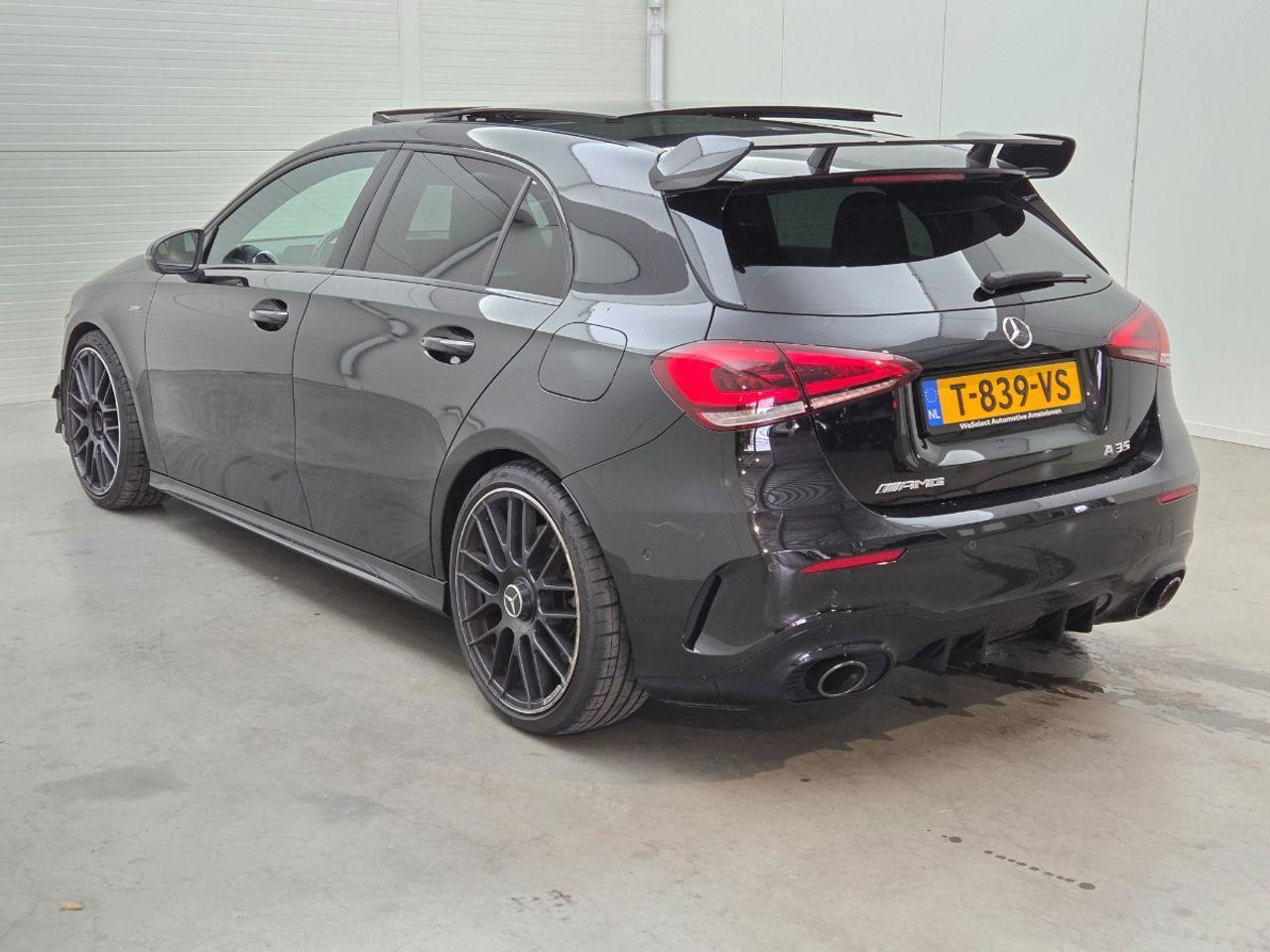 Mercedes - Benz A - klasse AMG 35 4MATIC Advantage Automaat | 2021 | 116.415 km | T839VS | NAP: Geen oordeel - Hatchback: slika Mercedes - Benz A - klasse AMG 35 4MATIC Advantage Automaat | 2021 | 116.415 km | T839VS | NAP: Geen oordeel - Hatchback Mercedes - Benz A - klasse AMG 35 4MATIC Advantage Automaat | 2021 | 116.415 km | T839VS | NAP: Geen oordeel - Hatchback: slika Mercedes - Benz A - klasse AMG 35 4MATIC Advantage Automaat | 2021 | 116.415 km | T839VS | NAP: Geen oordeel - Hatchback