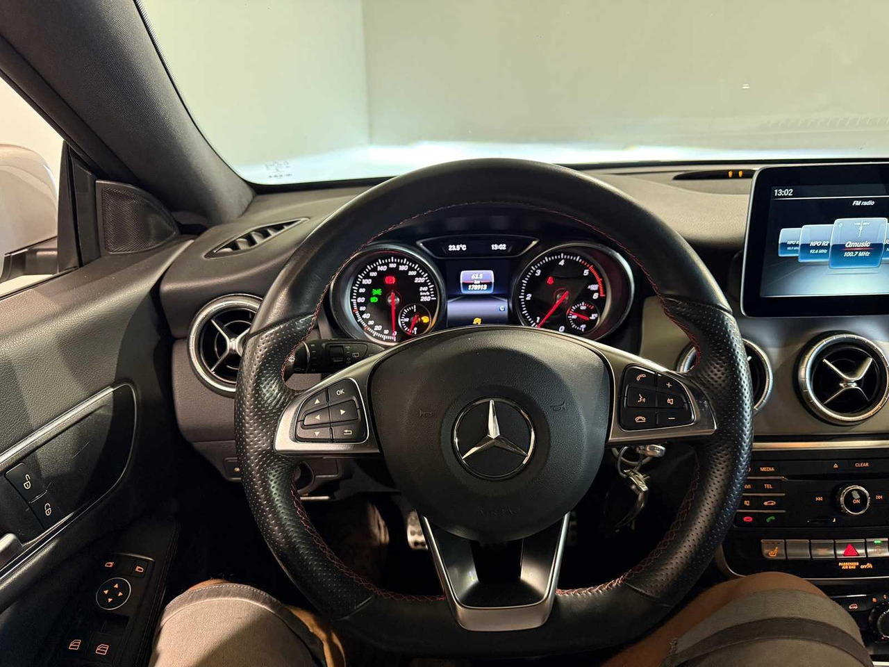 Mercedes-Benz CLA-klasse Shooting Brake 180 d Business Solution AMG | 2017 | 178.913 km | PB-314-X - Automobil: slika Mercedes-Benz CLA-klasse Shooting Brake 180 d Business Solution AMG | 2017 | 178.913 km | PB-314-X - Automobil Mercedes-Benz CLA-klasse Shooting Brake 180 d Business Solution AMG | 2017 | 178.913 km | PB-314-X - Automobil: slika Mercedes-Benz CLA-klasse Shooting Brake 180 d Business Solution AMG | 2017 | 178.913 km | PB-314-X - Automobil