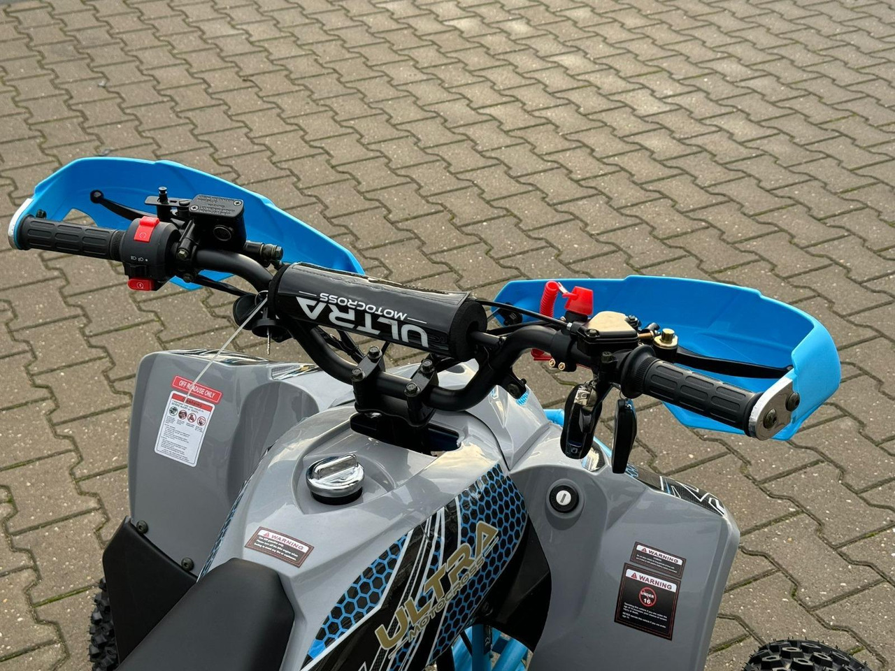 Midi quad UltraMotocross, 125cc - ATV/ Quad vozilo: slika Midi quad UltraMotocross, 125cc - ATV/ Quad vozilo Midi quad UltraMotocross, 125cc - ATV/ Quad vozilo: slika Midi quad UltraMotocross, 125cc - ATV/ Quad vozilo