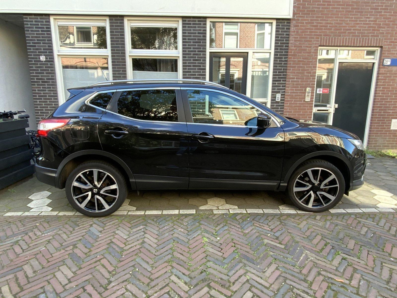 Nissan | Qashqai | 1.2 Tekna | 2016 | 193.328 km | Automaat | KR001K | Logisch - SUV: slika Nissan | Qashqai | 1.2 Tekna | 2016 | 193.328 km | Automaat | KR001K | Logisch - SUV Nissan | Qashqai | 1.2 Tekna | 2016 | 193.328 km | Automaat | KR001K | Logisch - SUV: slika Nissan | Qashqai | 1.2 Tekna | 2016 | 193.328 km | Automaat | KR001K | Logisch - SUV