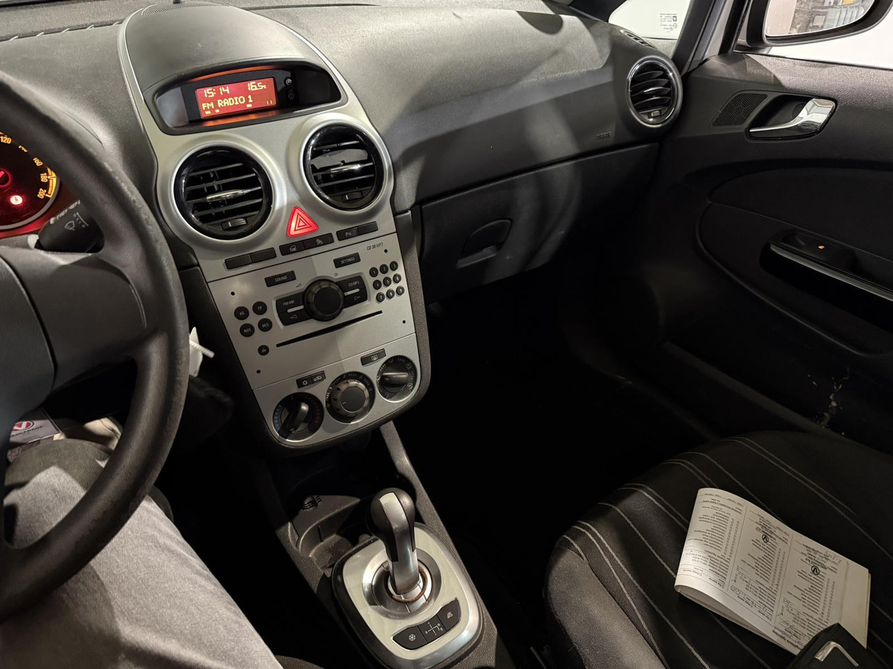Opel | Corsa | 1.2-16V Cosmo Automaat | 2009 | 245.713 km | 45TJL8 | Geen oordeel - Hatchback: slika Opel | Corsa | 1.2-16V Cosmo Automaat | 2009 | 245.713 km | 45TJL8 | Geen oordeel - Hatchback Opel | Corsa | 1.2-16V Cosmo Automaat | 2009 | 245.713 km | 45TJL8 | Geen oordeel - Hatchback: slika Opel | Corsa | 1.2-16V Cosmo Automaat | 2009 | 245.713 km | 45TJL8 | Geen oordeel - Hatchback