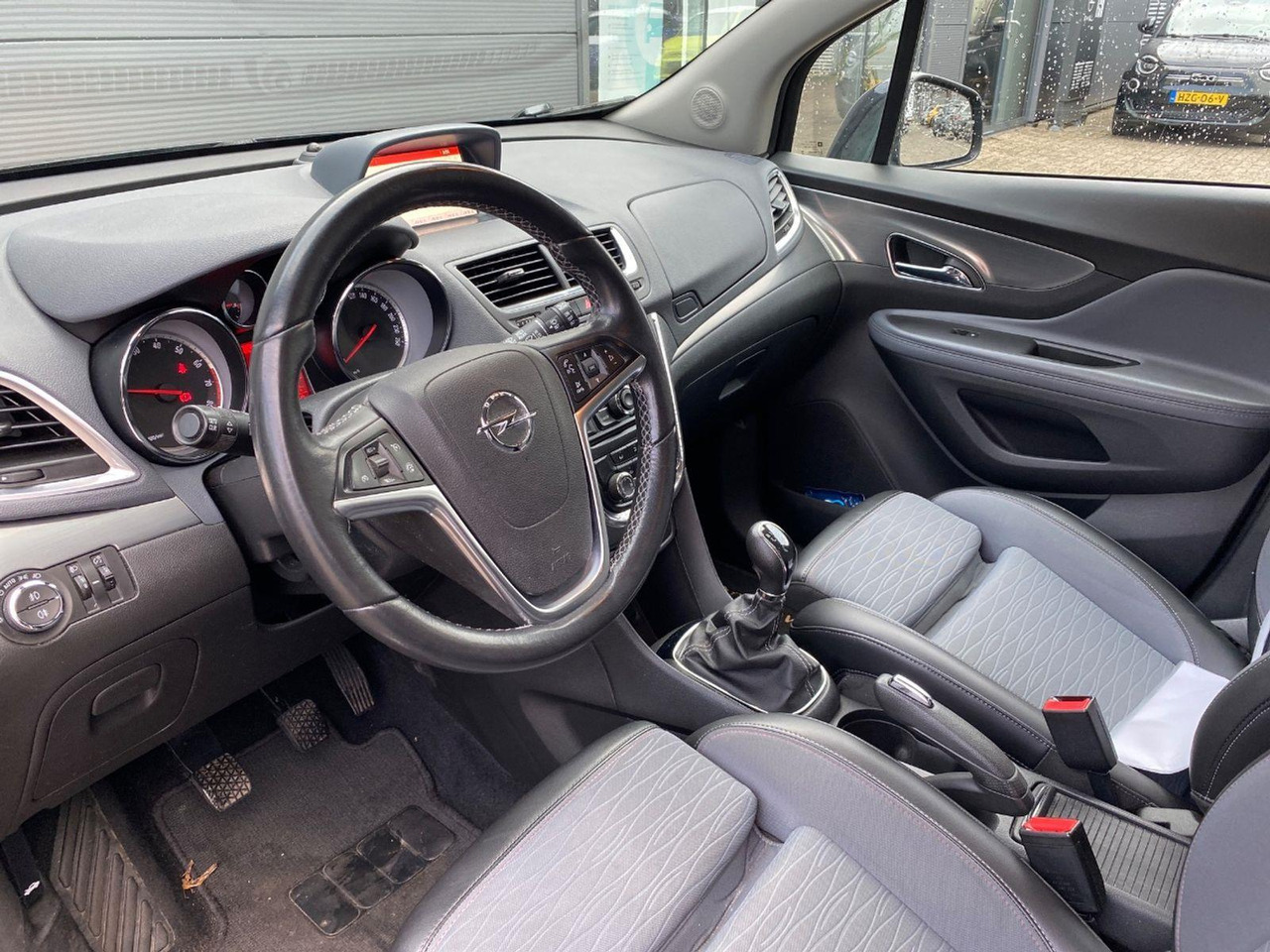 Opel Mokka 1.4 T Cosmo | 2016 | 93.093 km | HV732H | NAP: Logisch - SUV: slika  Opel Mokka 1.4 T Cosmo | 2016 | 93.093 km | HV732H | NAP: Logisch - SUV Opel Mokka 1.4 T Cosmo | 2016 | 93.093 km | HV732H | NAP: Logisch - SUV: slika  Opel Mokka 1.4 T Cosmo | 2016 | 93.093 km | HV732H | NAP: Logisch - SUV