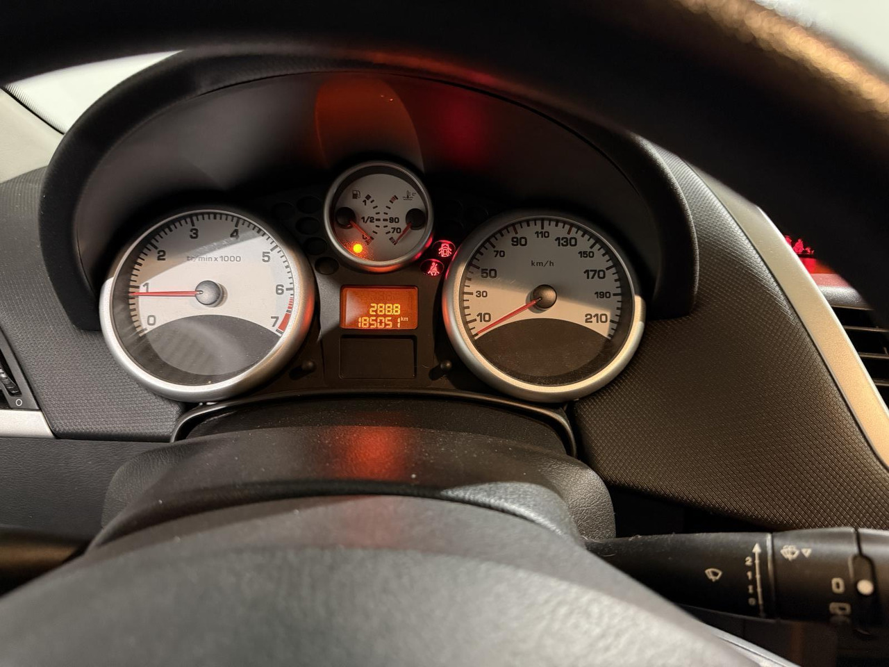 Peugeot | 207 | 1.4 VTi Cool 'n Blue | 2008 | 185.053 km | 58GBH2 | Logisch - Hatchback: slika Peugeot | 207 | 1.4 VTi Cool 'n Blue | 2008 | 185.053 km | 58GBH2 | Logisch - Hatchback Peugeot | 207 | 1.4 VTi Cool 'n Blue | 2008 | 185.053 km | 58GBH2 | Logisch - Hatchback: slika Peugeot | 207 | 1.4 VTi Cool 'n Blue | 2008 | 185.053 km | 58GBH2 | Logisch - Hatchback