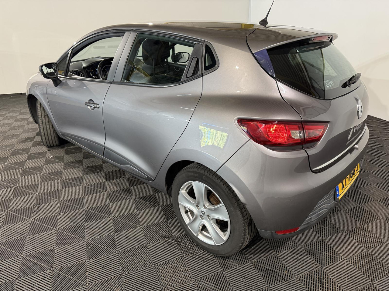 Renault | Clio | 0.9 TCe Dynamique | 2016 | 192.462 km | XT788J | Geen oordeel - Hatchback: slika Renault | Clio | 0.9 TCe Dynamique | 2016 | 192.462 km | XT788J | Geen oordeel - Hatchback Renault | Clio | 0.9 TCe Dynamique | 2016 | 192.462 km | XT788J | Geen oordeel - Hatchback: slika Renault | Clio | 0.9 TCe Dynamique | 2016 | 192.462 km | XT788J | Geen oordeel - Hatchback