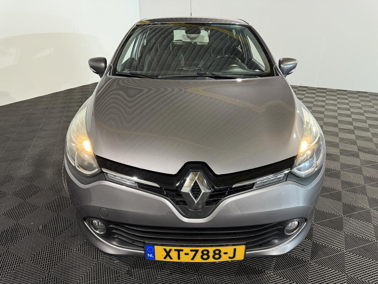 Renault | Clio | 0.9 TCe Dynamique | 2016 | 192.462 km | XT788J | Geen oordeel - Hatchback: slika Renault | Clio | 0.9 TCe Dynamique | 2016 | 192.462 km | XT788J | Geen oordeel - Hatchback Renault | Clio | 0.9 TCe Dynamique | 2016 | 192.462 km | XT788J | Geen oordeel - Hatchback: slika Renault | Clio | 0.9 TCe Dynamique | 2016 | 192.462 km | XT788J | Geen oordeel - Hatchback