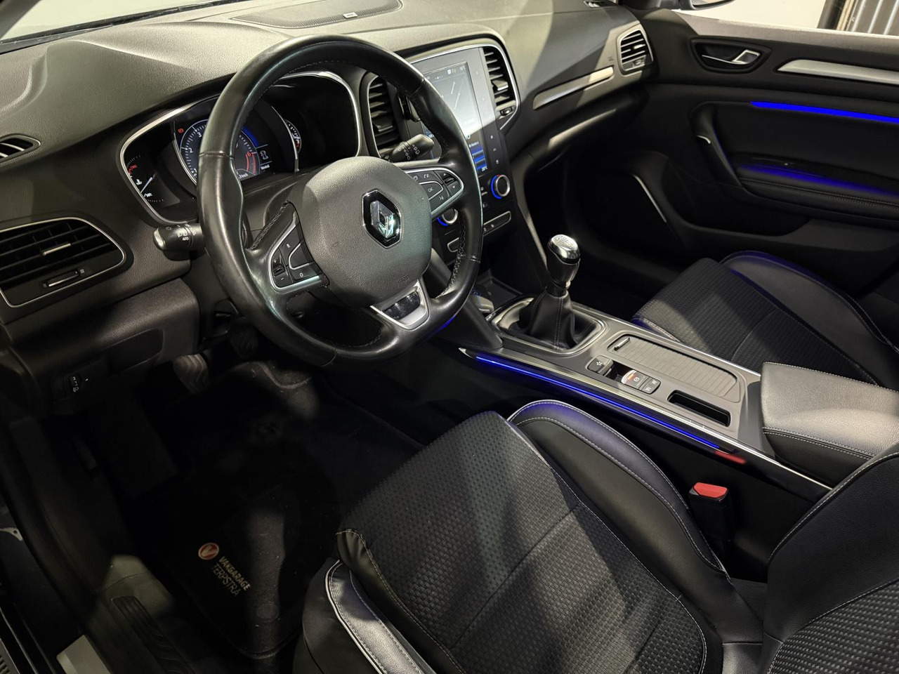 Renault | Mégane Estate | 1.2 TCe Bose | 2017 | 197.462 km | PP713F | Logisch - Automobil: slika Renault | Mégane Estate | 1.2 TCe Bose | 2017 | 197.462 km | PP713F | Logisch - Automobil Renault | Mégane Estate | 1.2 TCe Bose | 2017 | 197.462 km | PP713F | Logisch - Automobil: slika Renault | Mégane Estate | 1.2 TCe Bose | 2017 | 197.462 km | PP713F | Logisch - Automobil