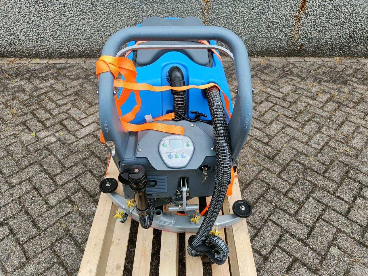 Schrob/ Veegmachine Nieuw - Stroj za čiščenje: slika Schrob/ Veegmachine Nieuw - Stroj za čiščenje Schrob/ Veegmachine Nieuw - Stroj za čiščenje: slika Schrob/ Veegmachine Nieuw - Stroj za čiščenje