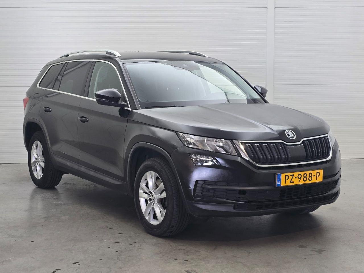 Skoda Kodiaq 1.4 TSI ACT Style 7p. Automaat | 2017 | 216.766 km | PZ988P | NAP: Geen oordeel - SUV: slika Skoda Kodiaq 1.4 TSI ACT Style 7p. Automaat | 2017 | 216.766 km | PZ988P | NAP: Geen oordeel - SUV Skoda Kodiaq 1.4 TSI ACT Style 7p. Automaat | 2017 | 216.766 km | PZ988P | NAP: Geen oordeel - SUV: slika Skoda Kodiaq 1.4 TSI ACT Style 7p. Automaat | 2017 | 216.766 km | PZ988P | NAP: Geen oordeel - SUV