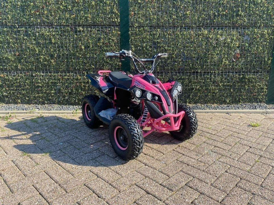 UltraMotocross 1000W Quad roze - ATV/ Quad vozilo: slika UltraMotocross 1000W Quad roze - ATV/ Quad vozilo UltraMotocross 1000W Quad roze - ATV/ Quad vozilo: slika UltraMotocross 1000W Quad roze - ATV/ Quad vozilo
