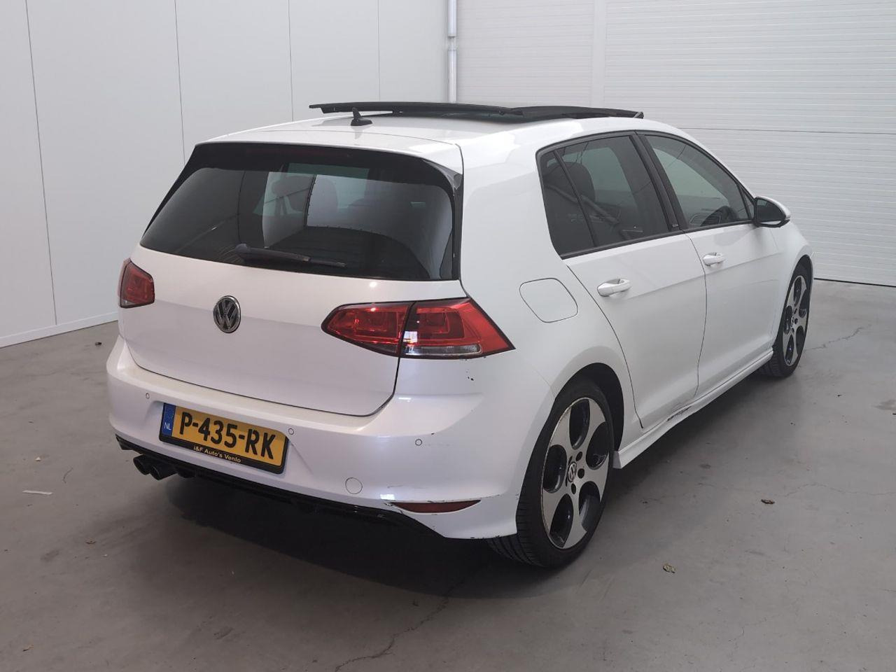 Volkswagen Golf 1.4 TSI Connected Series | 2017 | 114.917 km | Automaat | P435RK | NAP: Geen oordeel - Hatchback: slika Volkswagen Golf 1.4 TSI Connected Series | 2017 | 114.917 km | Automaat | P435RK | NAP: Geen oordeel - Hatchback Volkswagen Golf 1.4 TSI Connected Series | 2017 | 114.917 km | Automaat | P435RK | NAP: Geen oordeel - Hatchback: slika Volkswagen Golf 1.4 TSI Connected Series | 2017 | 114.917 km | Automaat | P435RK | NAP: Geen oordeel - Hatchback