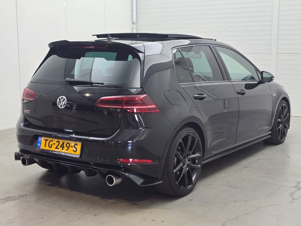 Volkswagen Golf 2.0 TSI GTI Performance Automaat | 2018 | 139.400 km | TG249S | NAP: Logisch - Hatchback: slika Volkswagen Golf 2.0 TSI GTI Performance Automaat | 2018 | 139.400 km | TG249S | NAP: Logisch - Hatchback Volkswagen Golf 2.0 TSI GTI Performance Automaat | 2018 | 139.400 km | TG249S | NAP: Logisch - Hatchback: slika Volkswagen Golf 2.0 TSI GTI Performance Automaat | 2018 | 139.400 km | TG249S | NAP: Logisch - Hatchback