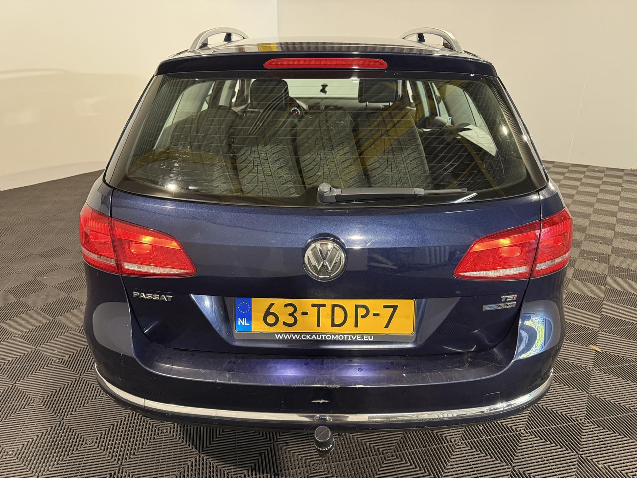 Volkswagen | Passat Variant | 1.4 TSI Comfortline BlueMotion | 2012 | 223.524 km | 63TDP7 | Logisch - Automobil: slika Volkswagen | Passat Variant | 1.4 TSI Comfortline BlueMotion | 2012 | 223.524 km | 63TDP7 | Logisch - Automobil Volkswagen | Passat Variant | 1.4 TSI Comfortline BlueMotion | 2012 | 223.524 km | 63TDP7 | Logisch - Automobil: slika Volkswagen | Passat Variant | 1.4 TSI Comfortline BlueMotion | 2012 | 223.524 km | 63TDP7 | Logisch - Automobil