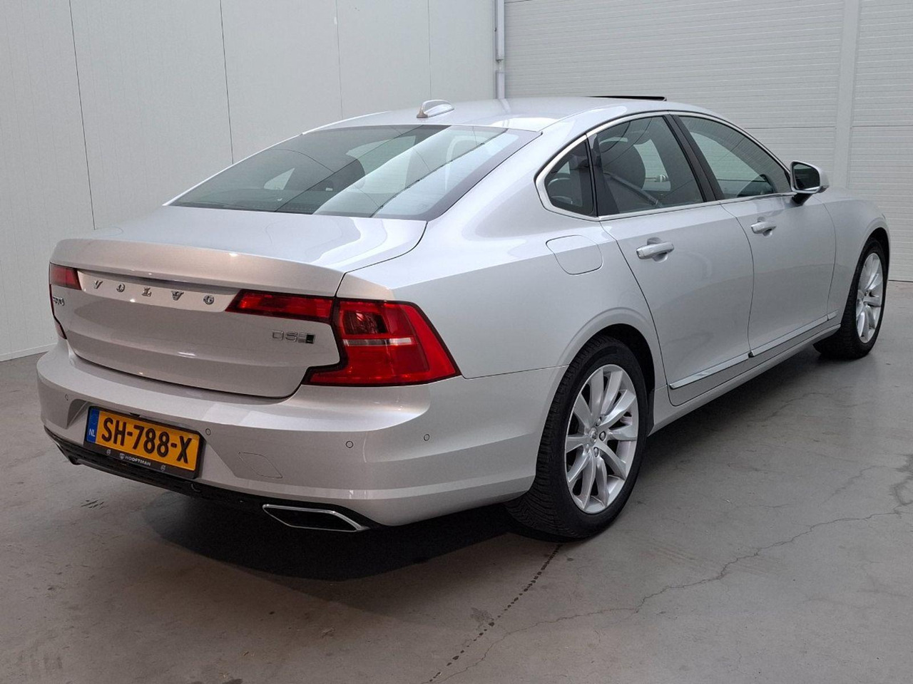 Volvo S90 2.0 D5 AWD Inscription | 2016 | 175.340 km | Automaat | SH788X | NAP: Geen oordeel - Limuzina: slika Volvo S90 2.0 D5 AWD Inscription | 2016 | 175.340 km | Automaat | SH788X | NAP: Geen oordeel - Limuzina Volvo S90 2.0 D5 AWD Inscription | 2016 | 175.340 km | Automaat | SH788X | NAP: Geen oordeel - Limuzina: slika Volvo S90 2.0 D5 AWD Inscription | 2016 | 175.340 km | Automaat | SH788X | NAP: Geen oordeel - Limuzina