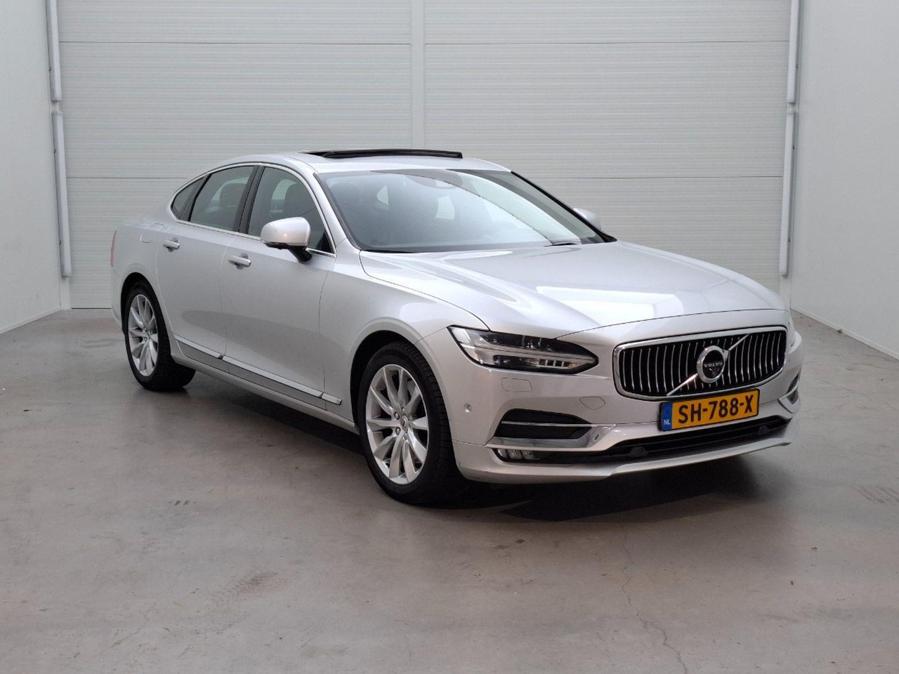Volvo S90 2.0 D5 AWD Inscription | 2016 | 175.340 km | Automaat | SH788X | NAP: Geen oordeel - Limuzina: slika Volvo S90 2.0 D5 AWD Inscription | 2016 | 175.340 km | Automaat | SH788X | NAP: Geen oordeel - Limuzina Volvo S90 2.0 D5 AWD Inscription | 2016 | 175.340 km | Automaat | SH788X | NAP: Geen oordeel - Limuzina: slika Volvo S90 2.0 D5 AWD Inscription | 2016 | 175.340 km | Automaat | SH788X | NAP: Geen oordeel - Limuzina