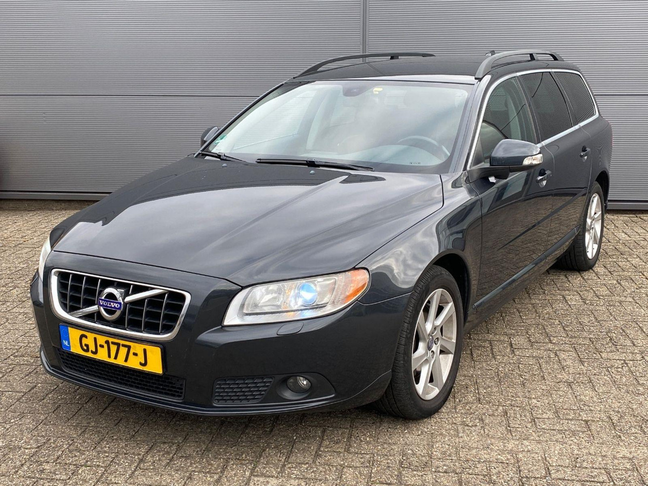 Volvo V70 2.0 D3 Summum | 2011 | 382.199 km | Automaat | GJ177J | NAP: Geen oordeel - Automobil: slika Volvo V70 2.0 D3 Summum | 2011 | 382.199 km | Automaat | GJ177J | NAP: Geen oordeel - Automobil Volvo V70 2.0 D3 Summum | 2011 | 382.199 km | Automaat | GJ177J | NAP: Geen oordeel - Automobil: slika Volvo V70 2.0 D3 Summum | 2011 | 382.199 km | Automaat | GJ177J | NAP: Geen oordeel - Automobil
