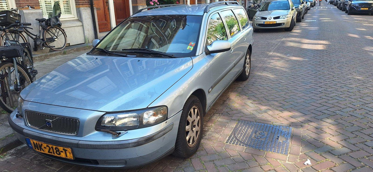 Volvo V70 2.4 Comfort Line | 2001 | 312.397 | NK-218-T - Automobil: slika Volvo V70 2.4 Comfort Line | 2001 | 312.397 | NK-218-T - Automobil Volvo V70 2.4 Comfort Line | 2001 | 312.397 | NK-218-T - Automobil: slika Volvo V70 2.4 Comfort Line | 2001 | 312.397 | NK-218-T - Automobil