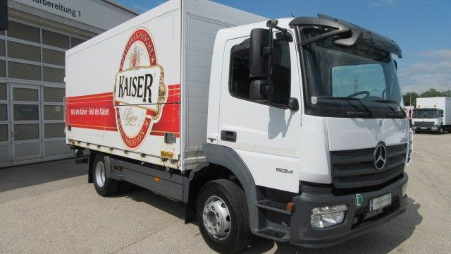 Mercedes-Benz Atego 1524L Getränkekoffer, LBW, Euro6 - Kamion za prijevoz pića: slika Mercedes-Benz Atego 1524L Getränkekoffer, LBW, Euro6 - Kamion za prijevoz pića Mercedes-Benz Atego 1524L Getränkekoffer, LBW, Euro6 - Kamion za prijevoz pića: slika Mercedes-Benz Atego 1524L Getränkekoffer, LBW, Euro6 - Kamion za prijevoz pića