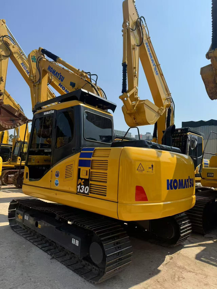 KOMATSU PC130-7 - Bager gusjeničar: slika KOMATSU PC130-7 - Bager gusjeničar KOMATSU PC130-7 - Bager gusjeničar: slika KOMATSU PC130-7 - Bager gusjeničar