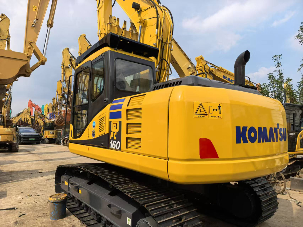 KOMATSU PC160 - Bager gusjeničar: slika KOMATSU PC160 - Bager gusjeničar KOMATSU PC160 - Bager gusjeničar: slika KOMATSU PC160 - Bager gusjeničar