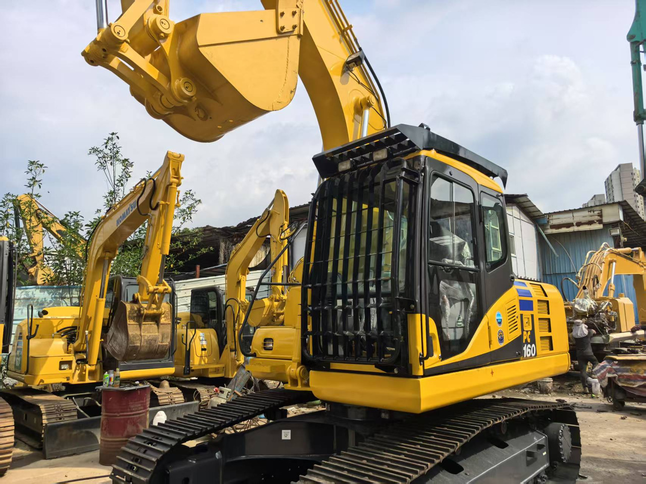 KOMATSU PC160 - Bager gusjeničar: slika KOMATSU PC160 - Bager gusjeničar KOMATSU PC160 - Bager gusjeničar: slika KOMATSU PC160 - Bager gusjeničar