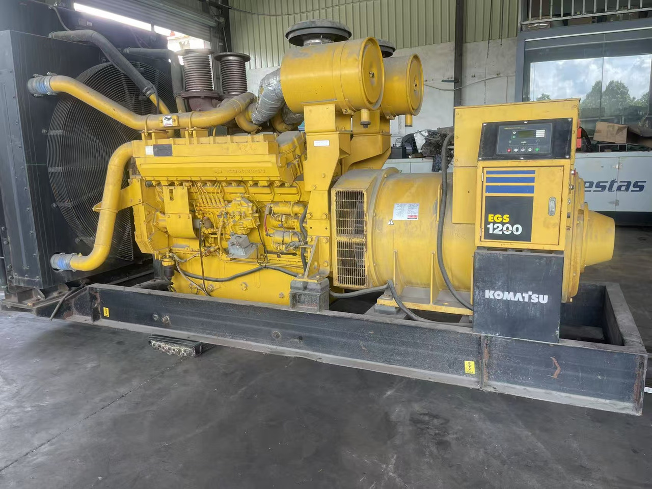KOMATSU SAA12V140 - Motor: slika KOMATSU SAA12V140 - Motor KOMATSU SAA12V140 - Motor: slika KOMATSU SAA12V140 - Motor