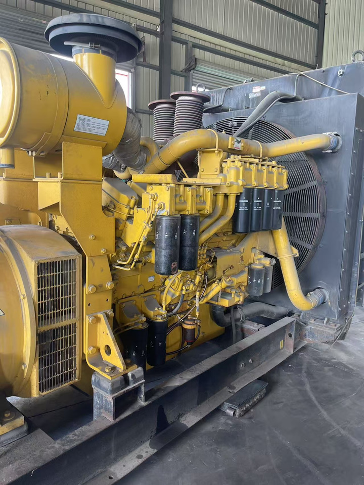 KOMATSU SAA12V140 - Motor: slika KOMATSU SAA12V140 - Motor KOMATSU SAA12V140 - Motor: slika KOMATSU SAA12V140 - Motor