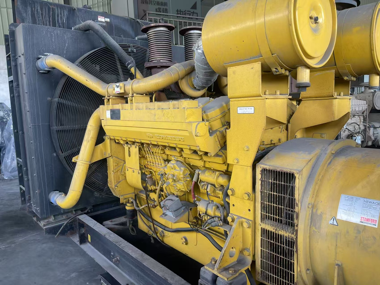 KOMATSU SAA12V140 - Motor: slika KOMATSU SAA12V140 - Motor KOMATSU SAA12V140 - Motor: slika KOMATSU SAA12V140 - Motor