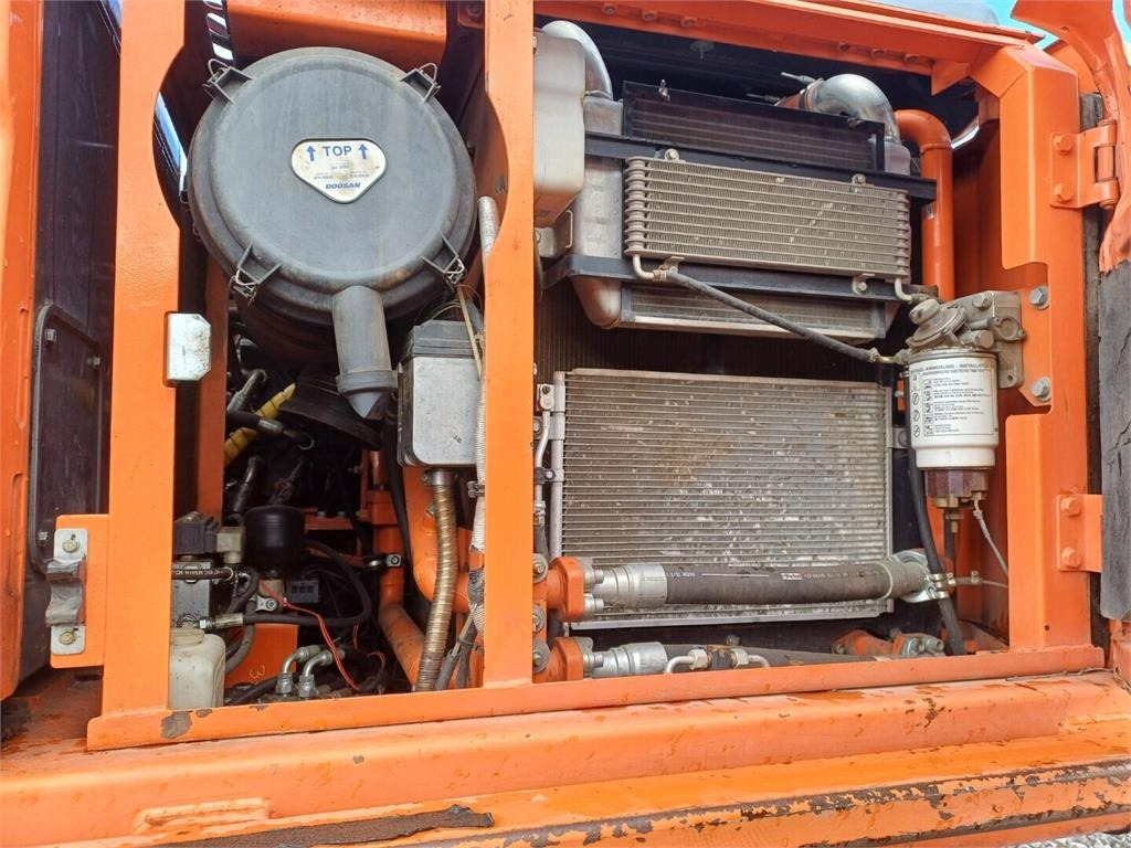 Zakup Doosan DX160LC Metsä alustalla Doosan DX160LC Metsä alustalla: slika Zakup Doosan DX160LC Metsä alustalla Doosan DX160LC Metsä alustalla Zakup Doosan DX160LC Metsä alustalla Doosan DX160LC Metsä alustalla: slika Zakup Doosan DX160LC Metsä alustalla Doosan DX160LC Metsä alustalla