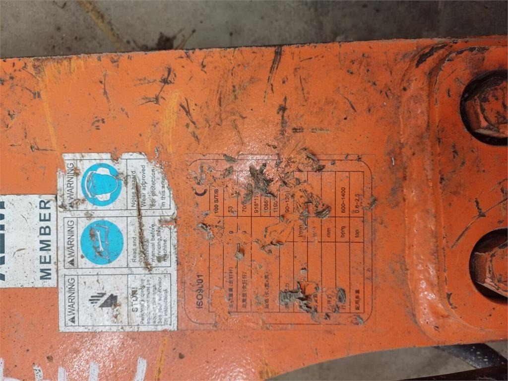 EDT 100 S/TB hydraulivasara - Hidraulični čekić za Građevinski strojevi: slika EDT 100 S/TB hydraulivasara - Hidraulični čekić za Građevinski strojevi EDT 100 S/TB hydraulivasara - Hidraulični čekić za Građevinski strojevi: slika EDT 100 S/TB hydraulivasara - Hidraulični čekić za Građevinski strojevi