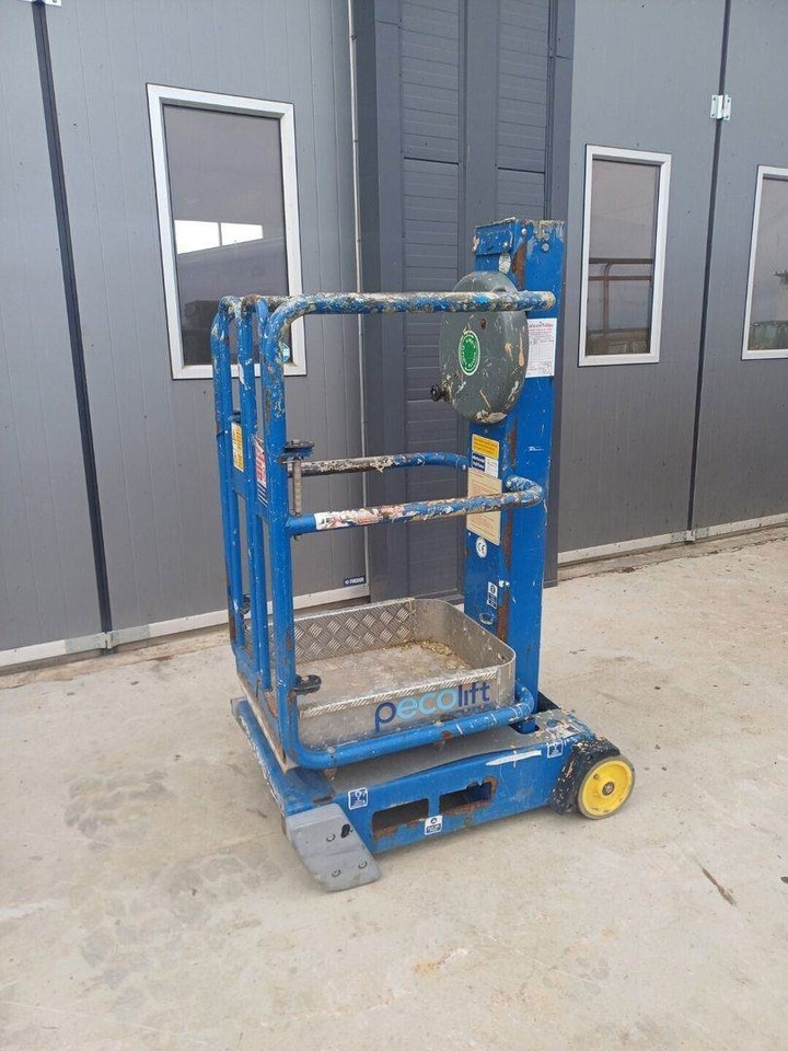 JLG Peco lift henkilönostin - Platforma za podizanje stupa u okomitom položaju: slika JLG Peco lift henkilönostin - Platforma za podizanje stupa u okomitom položaju JLG Peco lift henkilönostin - Platforma za podizanje stupa u okomitom položaju: slika JLG Peco lift henkilönostin - Platforma za podizanje stupa u okomitom položaju