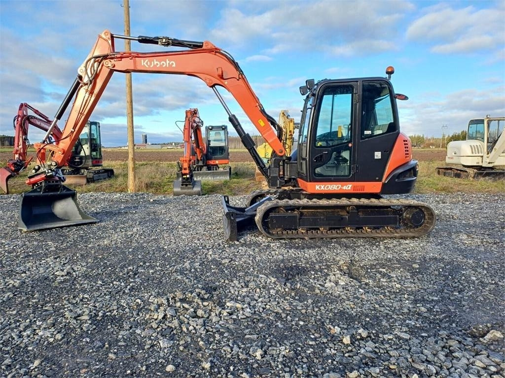 Kubota KX080-4a Pyörittäjällä - Mini bager: slika Kubota KX080-4a Pyörittäjällä - Mini bager Kubota KX080-4a Pyörittäjällä - Mini bager: slika Kubota KX080-4a Pyörittäjällä - Mini bager