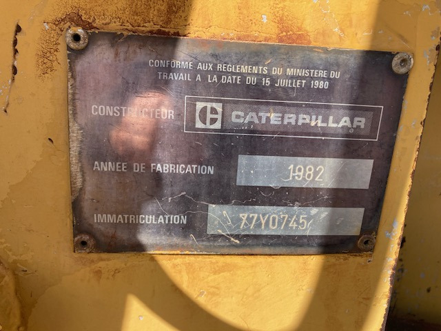 CHARGEUSE SUR CHENILLES CATERPILLAR 953 - Utovarivač gusjeničar: slika CHARGEUSE SUR CHENILLES CATERPILLAR 953 - Utovarivač gusjeničar CHARGEUSE SUR CHENILLES CATERPILLAR 953 - Utovarivač gusjeničar: slika CHARGEUSE SUR CHENILLES CATERPILLAR 953 - Utovarivač gusjeničar