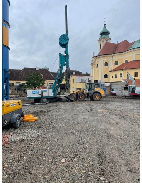 Casagrande B125 KRC1 - Platforma za bušenje: slika Casagrande B125 KRC1 - Platforma za bušenje Casagrande B125 KRC1 - Platforma za bušenje: slika Casagrande B125 KRC1 - Platforma za bušenje