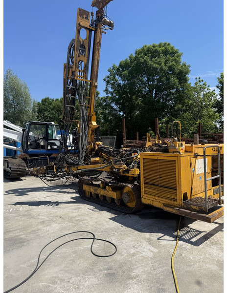Klemm KR802 - Platforma za bušenje: slika Klemm KR802 - Platforma za bušenje Klemm KR802 - Platforma za bušenje: slika Klemm KR802 - Platforma za bušenje