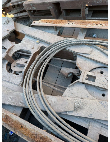 Liebherr Stein HT Diaphragm Wall Grab - Grajfer za Građevinski strojevi: slika Liebherr Stein HT Diaphragm Wall Grab - Grajfer za Građevinski strojevi Liebherr Stein HT Diaphragm Wall Grab - Grajfer za Građevinski strojevi: slika Liebherr Stein HT Diaphragm Wall Grab - Grajfer za Građevinski strojevi