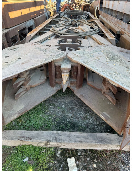 Liebherr Stein HT Diaphragm Wall Grab - Grajfer za Građevinski strojevi: slika Liebherr Stein HT Diaphragm Wall Grab - Grajfer za Građevinski strojevi Liebherr Stein HT Diaphragm Wall Grab - Grajfer za Građevinski strojevi: slika Liebherr Stein HT Diaphragm Wall Grab - Grajfer za Građevinski strojevi