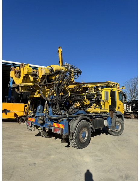 MAN Nordmeyer Tyrolia TSDM-P1 - Platforma za bušenje: slika MAN Nordmeyer Tyrolia TSDM-P1 - Platforma za bušenje MAN Nordmeyer Tyrolia TSDM-P1 - Platforma za bušenje: slika MAN Nordmeyer Tyrolia TSDM-P1 - Platforma za bušenje
