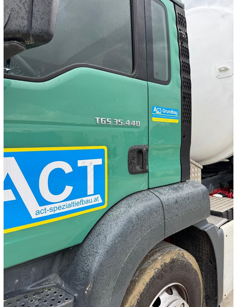 MAN TGS 32 - 440 - Utovarivač s proklizavajućim upravljanjem: slika MAN TGS 32 - 440 - Utovarivač s proklizavajućim upravljanjem MAN TGS 32 - 440 - Utovarivač s proklizavajućim upravljanjem: slika MAN TGS 32 - 440 - Utovarivač s proklizavajućim upravljanjem